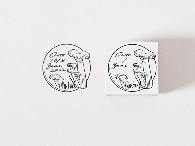 Ponchise Wooden Rubber Stamp Round Date Label - Mushroom