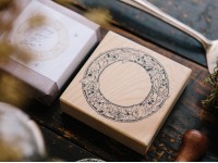 OURS Wild Grape Frame Rubber Stamp